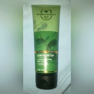 Bath & Body Works.. Aromatherapy Eucalyptus Spearmint Body Cream